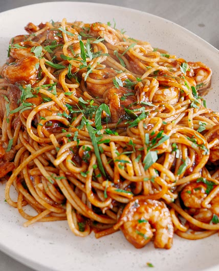 Saucy Prawny Pasta