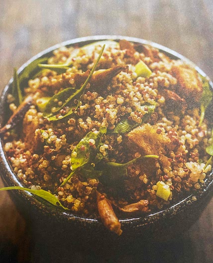 Salade de quinoa, de plantain et de champignon