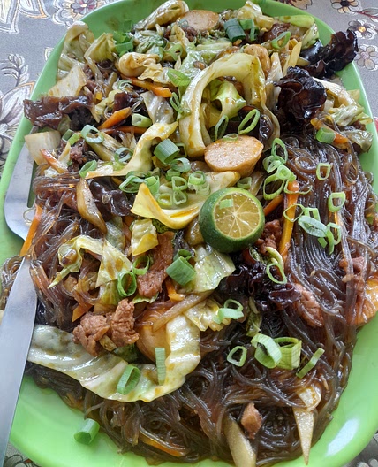 Sotanghon Guisado