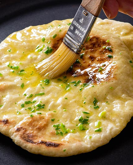 Quick & Easy Gluten Free Naan Bread (No Yeast)