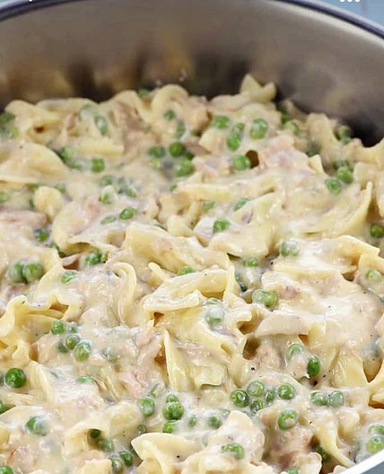 Mom’s Tuna Noodle Casserole 