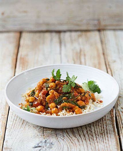 Spinach and chicken curry