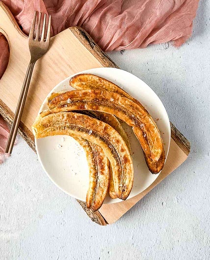 Air Fryer Bananas with Cinnamon
