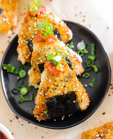 ONIGIRI WITH SPICY TUNA