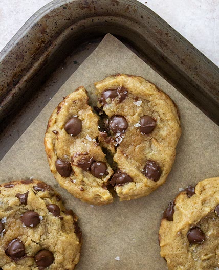 Banana Bread Chocolate Chip Cookies