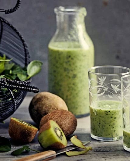 Smoothie kiwi-banane-cresson