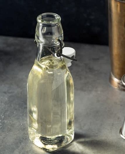 Sirop de miel et thé des bois
