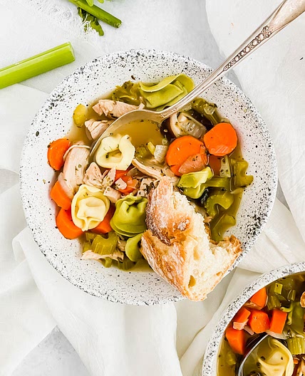 Healthy Chicken Tortellini Soup