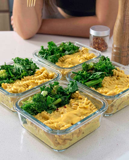 MEAL PREP SUNDAY EP 10: HIGH PROTEIN MAC & CHEESE