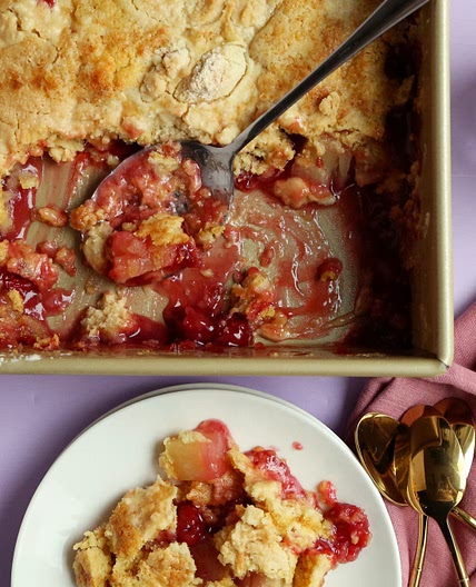 4-Ingredient Dump Cake