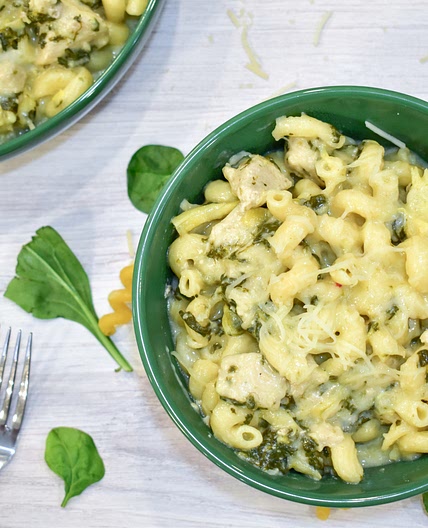 Instant Pot Chicken, Spinach, and Artichoke Pasta