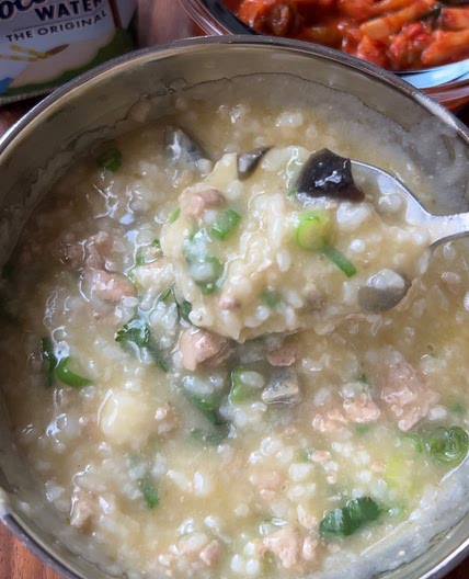 Pork & Century Egg Congee 皮蛋瘦肉粥