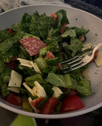 Large Yummy Salad -Bri