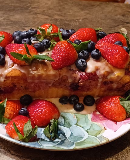 Lemon-Berry Cake