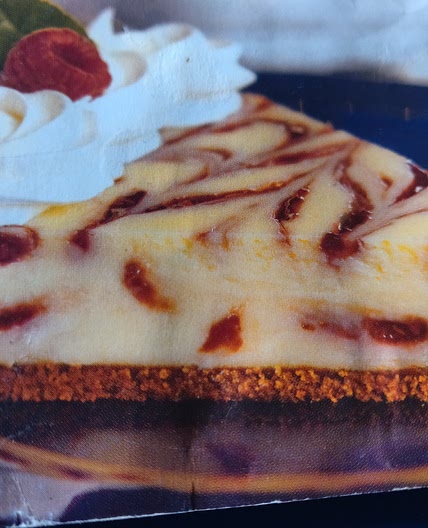 Raspberry swirl cheesecake pie