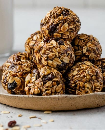 Oatmeal  Raisin Energy Bites
