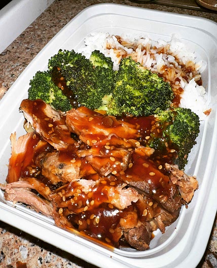 Slowcooker Teriyaki Pork with Rice & Garlic Lemon Broccoli 