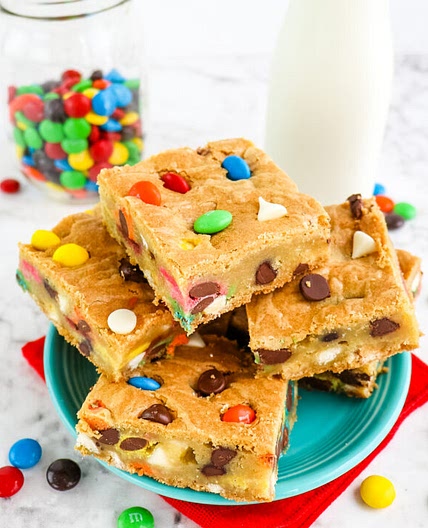M&M Cookie Bars