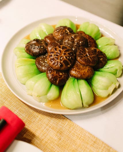 Braised Chinese Mushrooms & Bok Choy