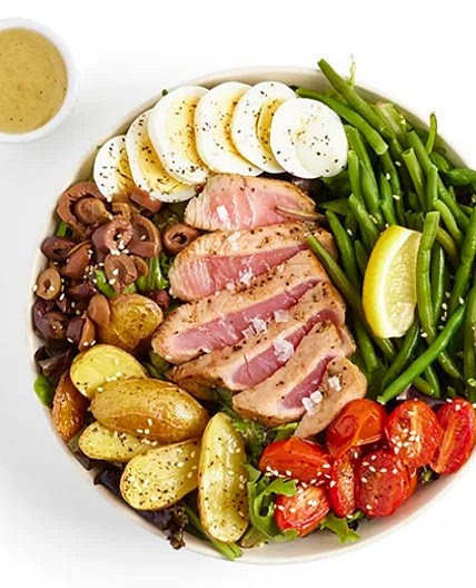 Ahi Tuna Niçoise (Mod Market Copy Cat)