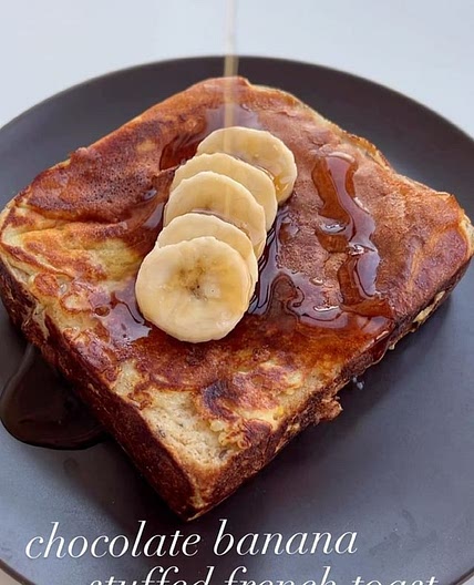 Chocolate Banana Stuffed French Toast