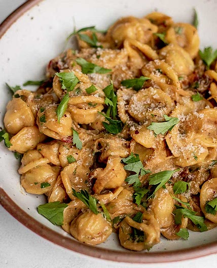 Vegan Caramelized Onion Pasta