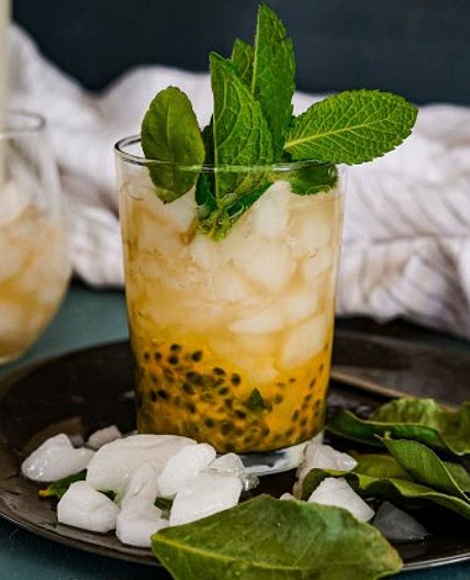 Passionfruit, ginger and lime kombucha