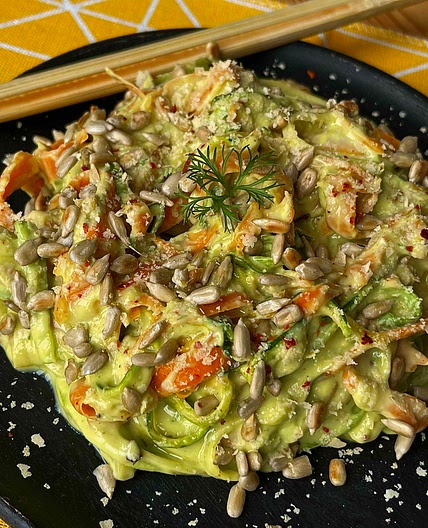 Creamy Low carb Zoodles 