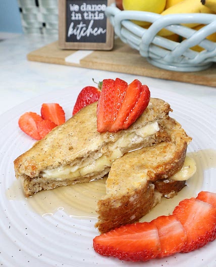 Banana Cream Protein Stuffed French Toast