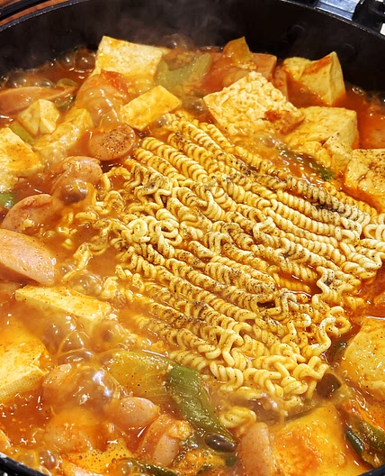 Korean Spicy Sausage Stew /  Budae Jjigae