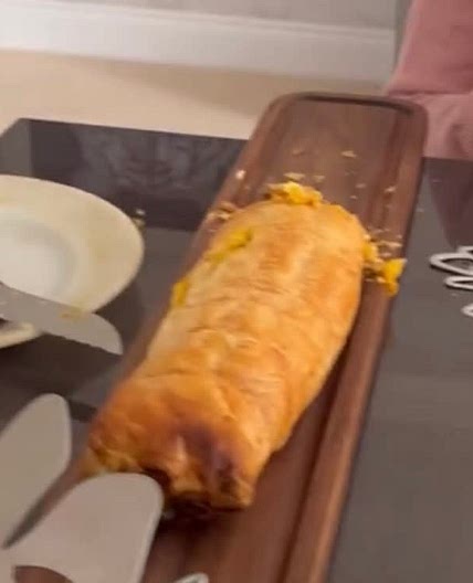 Vegetable sausage roll