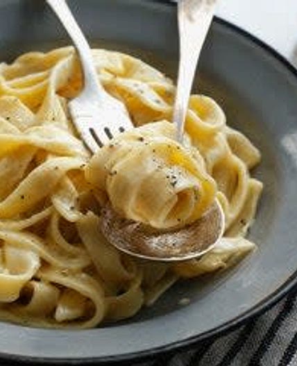 Fettuccine Alfredo