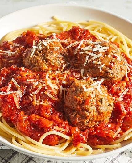 Italian spaghetti Sauce with Meatballs