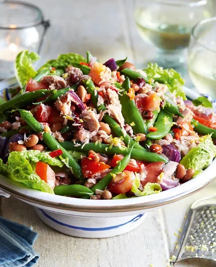 Tuna and bean salad