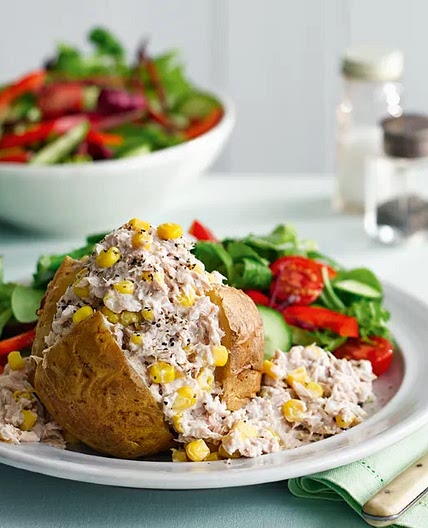 Tuna and sweetcorn jacket potato