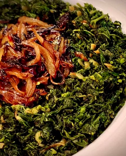 Khubeize B’ Zeit / Sautéed Malva with Onions