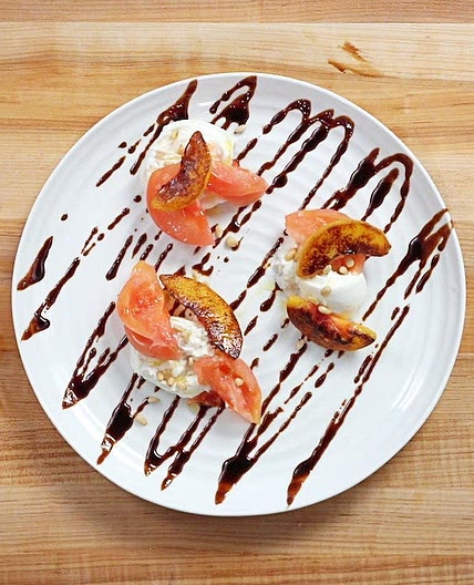 BURRATA PEACH SALAD
