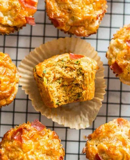 20-Minute Veggie-Loaded Pizza Muffins