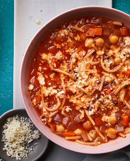Microwave chickpea minestrone
