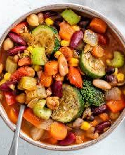 Daržovių troškinys (vakarienė)