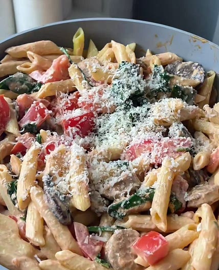 HIGH PROTEIN ROSÉ PENNE