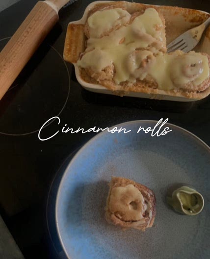 Cinnamon rolls
