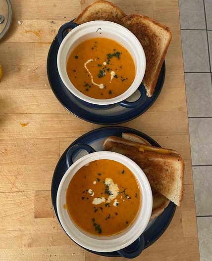 J’s Tomato Tomäto Soup