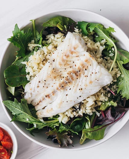Low Carb Fish Bowl with Jalapeño Guacamole