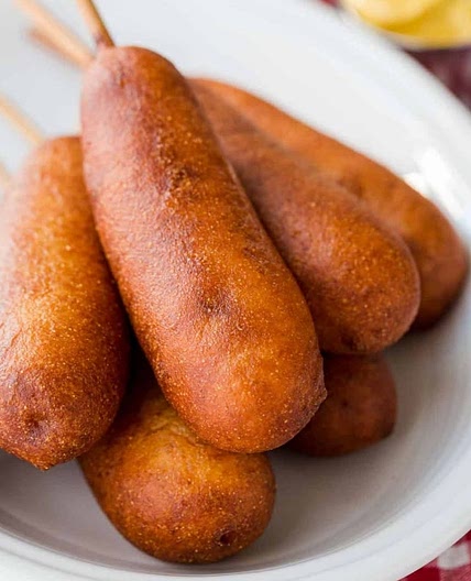 Corndogs
Fries