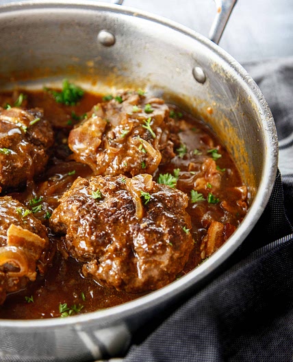 Salisbury Steak and Bacon Sauce