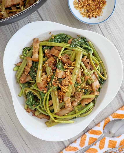Adobong Kangkong
