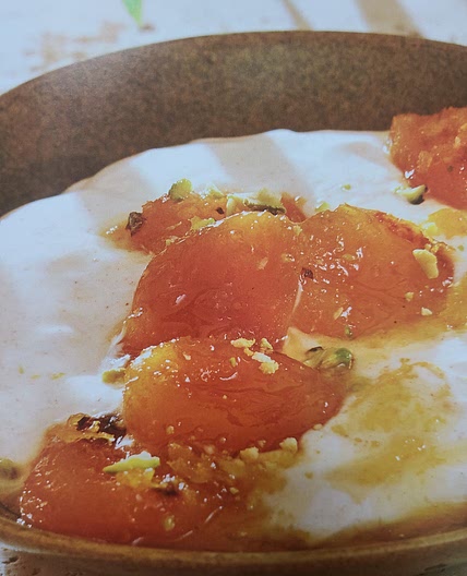 Spiced Greek Yogurt with Apricots