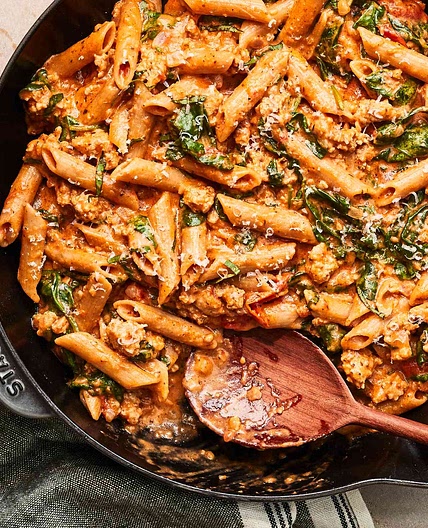 One-Skillet Cheesy Ground Chicken Pasta