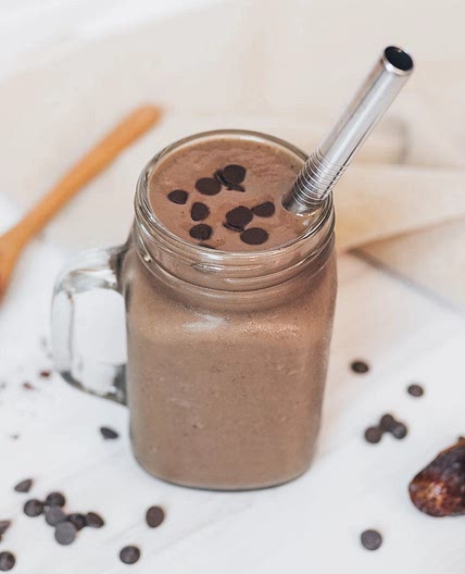 Banana-Free Chocolate Protein Smoothie